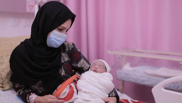 Pozlarda ayollarning porno videolari