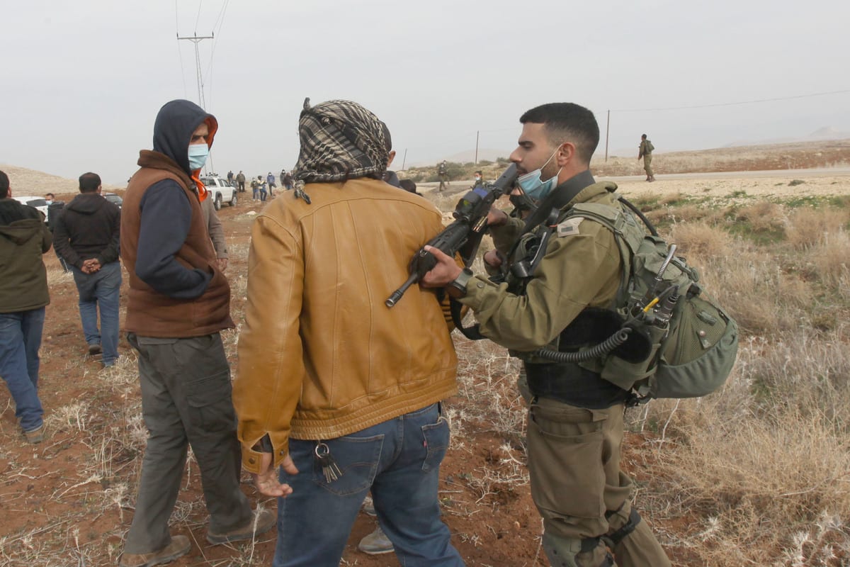 Penghancuran Lahan Anggur dan Tangki Air di Tepi Barat