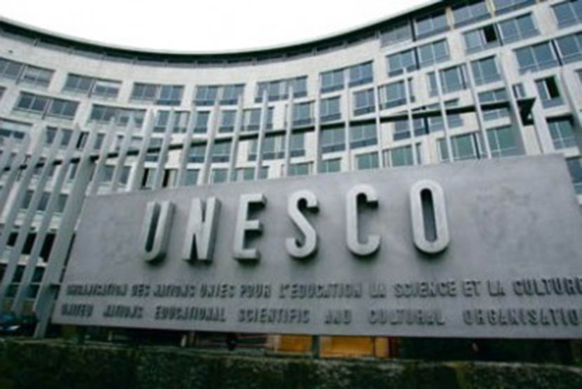 Kementerian Pendidikan Tinggi dan UNESCO Menandatangani Nota Kesepahaman untuk Meningkatkan Kerja Sama
