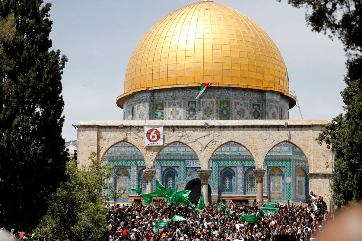 Lebih dari 150.000 Jamaah Palestina Menghadiri Salat Jumat di Masjid Al-Aqsa