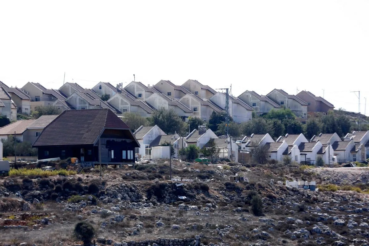 Zionis Melanjutkan Proyek Permukiman Kontroversial di Area E1 yang Sempat Terhenti
