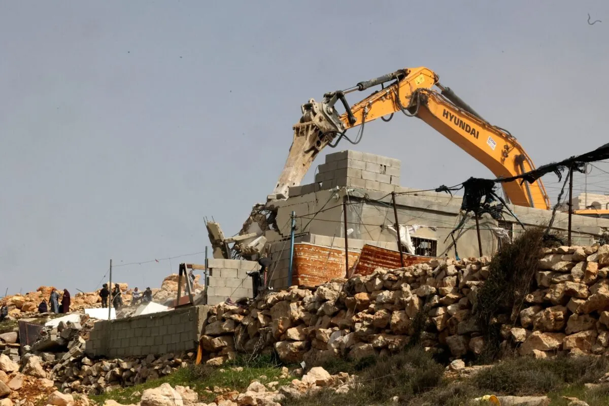 Israel telah menghancurkan 300 bangunan di Tepi Barat dan Al-Quds sejak awal tahun 2022