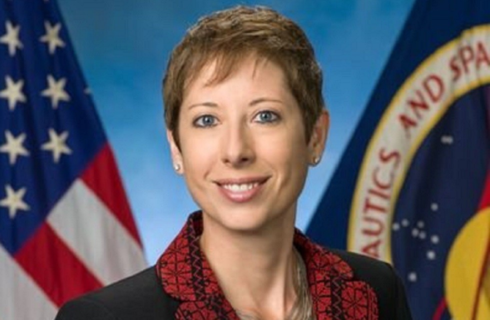 Perempuan Palestina Pimpin Proyek NASA untuk Jelajah Bulan