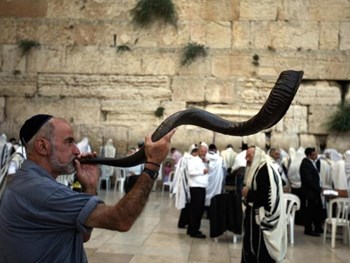 Kelompok “Temple Mount” Serukan Peniupan Terompet di Masjid Al-Aqsa