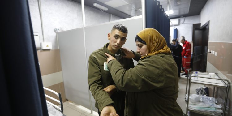 Israel Tembak Remaja Palestina di Kebun Zaitun