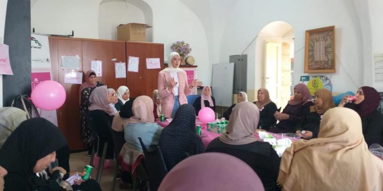 Akhiri Oktober Pink, Lembaga Amal di Al-Quds Berikan Layanan Medis untuk Perempuan