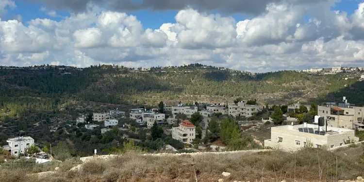 Israel Rampas 79 Hektar Tanah Palestina di Tepi Barat