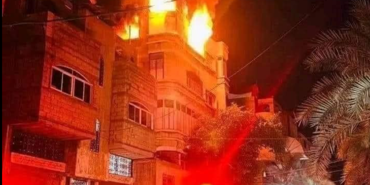 Kebakaran Kamp Jabaliya di Gaza Tewaskan 21 Orang