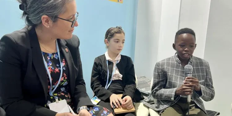 Anak-Anak Menanggung Beban Krisis Dunia