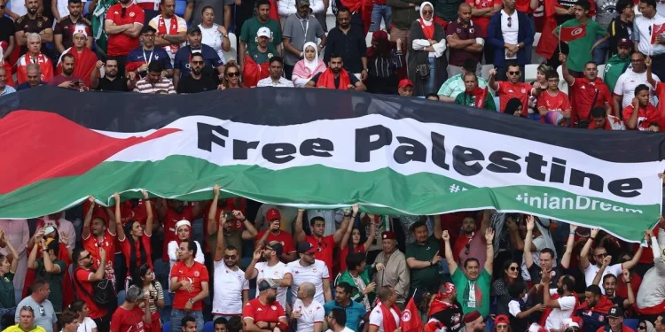 Gerakan Kampanye 'Impian Palestina' pada Rabu (13/12) mengutuk keputusan Instagram untuk menangguhkan akunnya. Mereka menuduh Meta, yang memiliki platform media