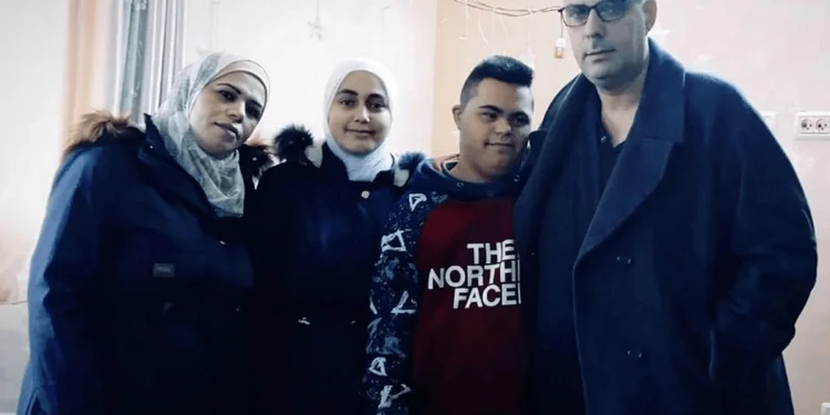 Israel Cabut Izin Tinggal Warga Palestina di Tepi Barat