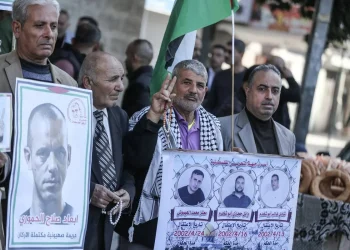 Israel Tolak Akses Medis, Akibatkan 74 Tawanan Palestina Tewas 