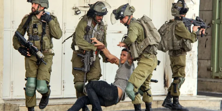 Membunuh Lebih dari 150 Orang Termasuk 33 Anak dan Menangkap Lebih dari 3.000 Warga Palestina