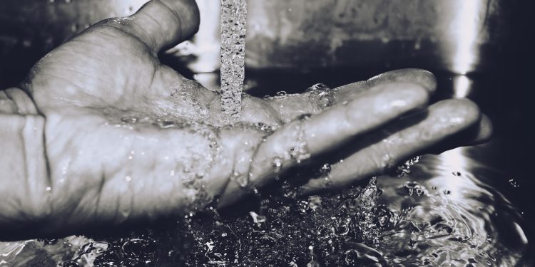 Diskriminasi Apartheid Air Israel terhadap Palestina