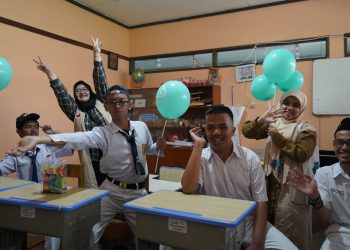 Adara Berikan Hadiah Tanda Cinta Sahabat Adara untuk Teman Difabel di YPAC Bandung