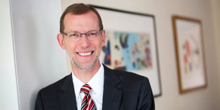 Dekan Harvard Batalkan Beasiswa Mantan Direktur HRW karena Kritik Israel, Akademisi Palestina Suarakan Protes