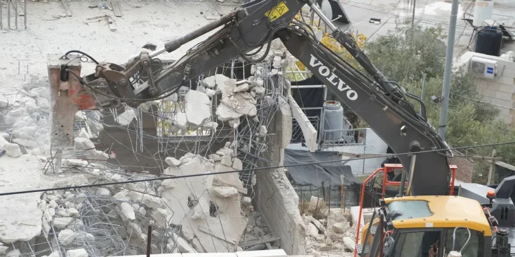 Israel Hancurkan 14 Rumah Penduduk Palestina di Al-Quds (Yerusalem) 