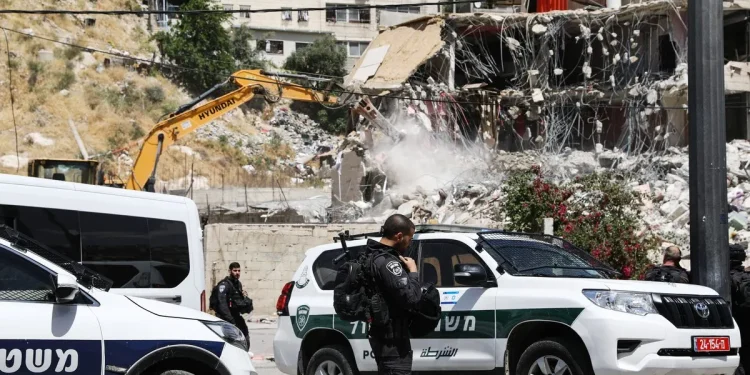 Pasukan Israel Rampas Tanah Milik Gereja Ortodoks Yunani di Al-Quds (Yerusalem)