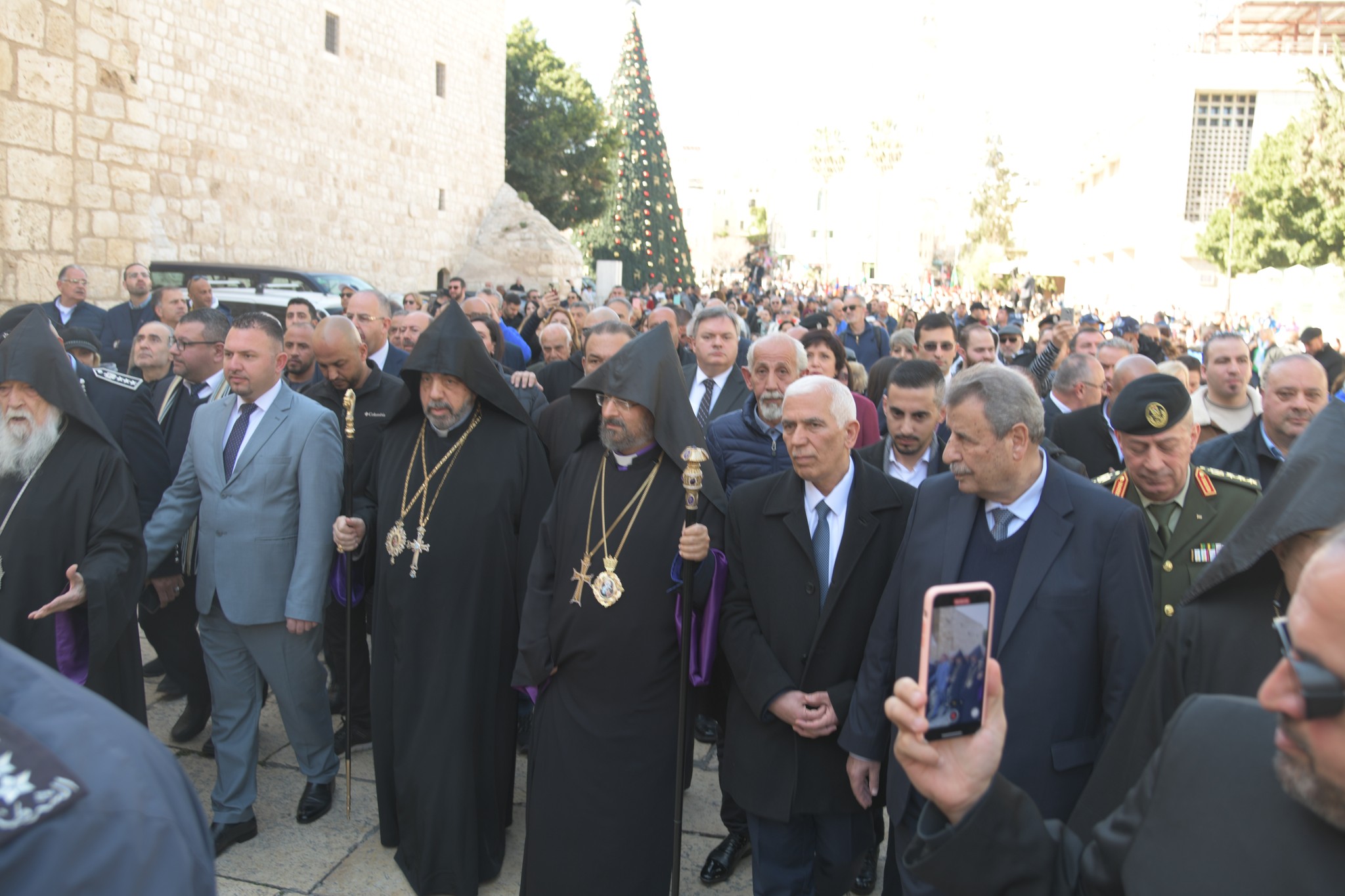Umat Kristen Ortodoks Armenia Mulai Perayaan Natal di Bethlehem