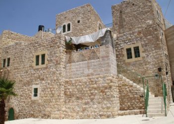 Kota Hebron di Palestina adalah Tanah Wakaf  Rasulullah saw.