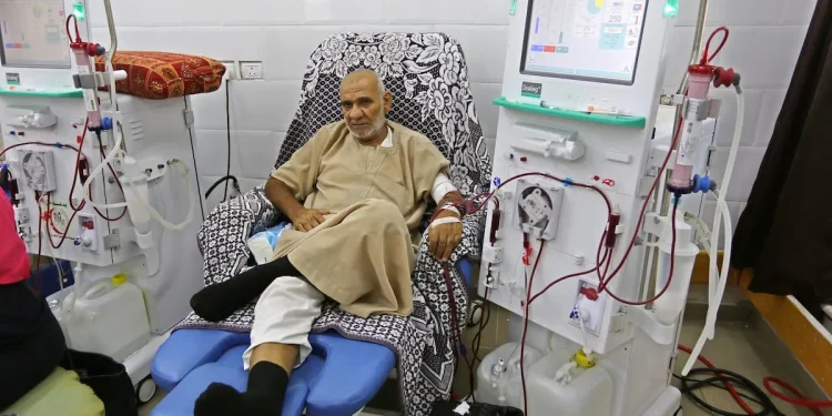 Dokter Palestina Lakukan Transplantasi Ginjal Pertama di Jalur Gaza