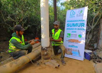 Adara Bersama Sekolah Alam Tangerang Bangun Sumur untuk Lahan Pertanian di Gaza Utara 