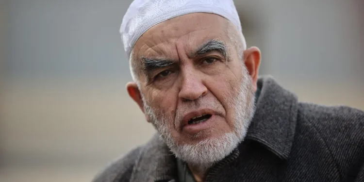 Israel Larang Khatib Masjid Al-Aqsa Bepergian, Dianggap “Bahaya bagi Negara”