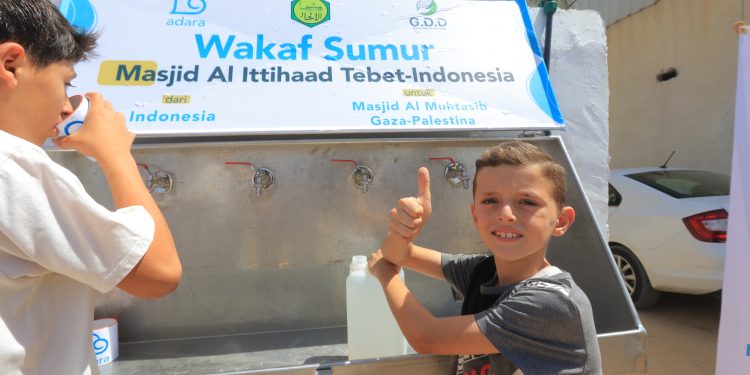 Bersama Jamaah Masjid Ittihad Tebet, Adara Bangunkan Sumur untuk Jamaah Masjid Muhtasib di Khan Yunis, Gaza