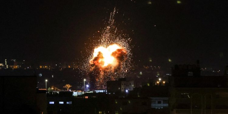 Pasca Pembantaian di Jenin, Israel Bombardir Gaza dengan Serangan Udara