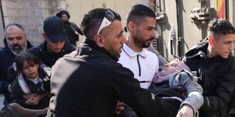 Penduduk Shuafat Ajukan Protes Pembatasan Israel