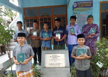 Adara Mendistribusikan Mushaf “Baitul Maqdis” ke SMP/SMA Muhammadiyah