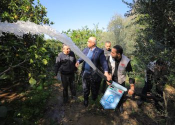 Adara Bersama Persatuan Guru Madrasah Ibtida`iyah Bangun Sumur untuk Lahan Pertanian di Gaza Utara 