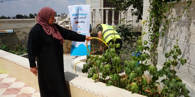Adara Bangun Sumur Resapan untuk Keluarga Yatim Palestina di Tepi Barat