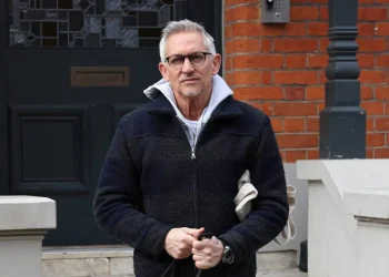 Hanya Karena Sampaikan Belasungkawa terhadap Pesepakbola Palestina yang Israel Bunuh, MC BBC Sports Kehilangan Pekerjaannya