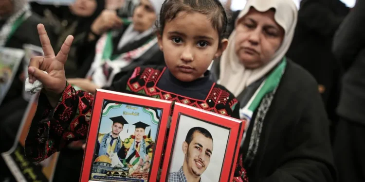 Pasukan Israel Tangkap 115 Penduduk Palestina selama Ramadan, Termasuk Anak-anak