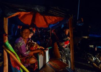 Pasca Gempa Mentawai, Warga Masih Mengungsi, Khawatir Gempa Susulan