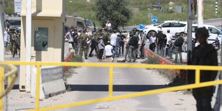 Pemukim Israel Serang Sejumlah Desa Palestina di Tepi Barat, Hancurkan Fasilitas-Fasilitas Berikut