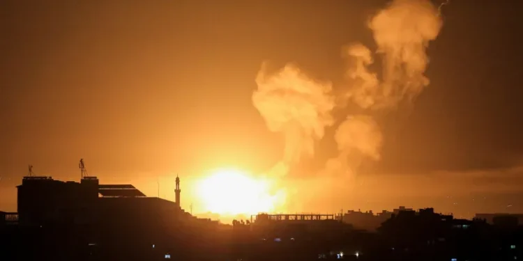 Setelah Serang Masjid Al-Aqsa, Israel Mengebom Gaza dan Lebanon untuk Kedua Kalinya