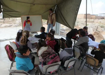 Geruduk Sekolah, Israel Ancam Akan Tembak Para Murid dan Guru Palestina