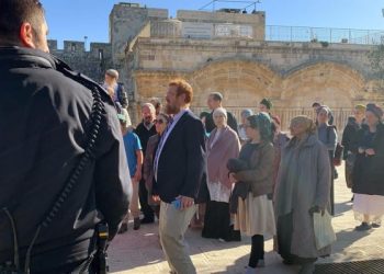 Ratusan Pemukim Israel Serbu Masjid Al-Aqsa Dipimpin Rabi Yahudi Sayap Kanan