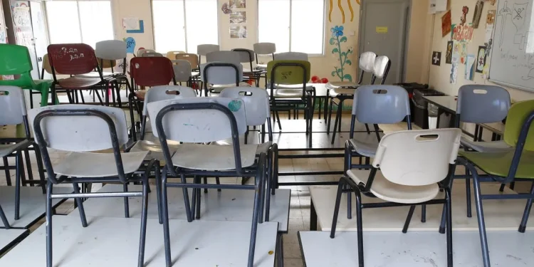 Ajukan Dua Undang-Undang Baru, Israel Persulit Guru Palestina untuk Mengajar