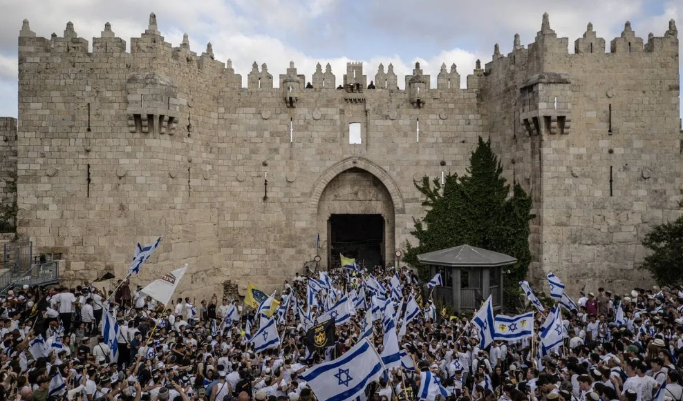 Haaretz: "Israel Mengokohkan Apartheid dengan Mengabadikan Diskriminasi Atas Dasar Agama, Ras, dan Kebangsaan"