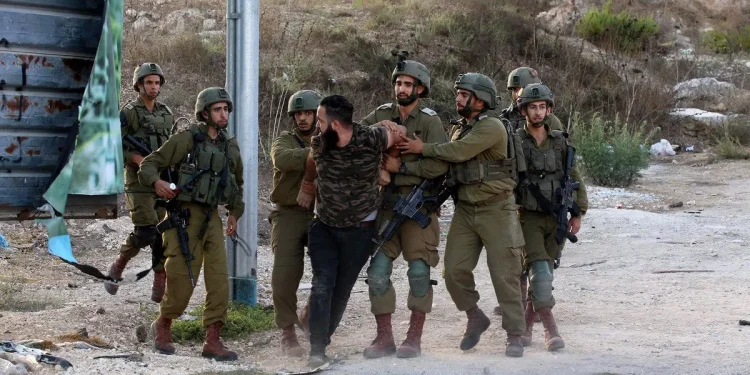 Baru Separuh Tahun, Israel Menahan 3.866 Warga Palestina Pada 2023