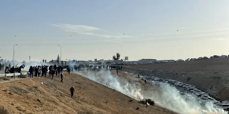 Pemukim Ilegal Israel Bakar Tenda Suku Badui Palestina, 20 Anak-Anak Kehilangan Tempat Tinggal