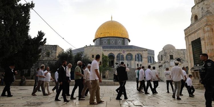 Di bawah Perlindungan Ketat Tentara, 225 Pemukim Israel Serbu Masjid Al-Aqsa 