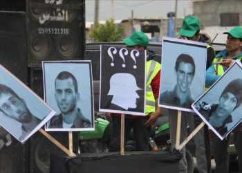 Ironi Kesepakatan Pertukaran Tawanan: Ratusan Nyawa Orang Palestina untuk Empat Tentara Israel