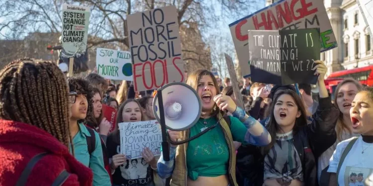 PBB: Anak-Anak Berhak atas Lingkungan yang Bersih