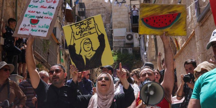 Setelah Mengusir Paksa, Israel Tagih Biaya Tinggi kepada Keluarga Sub-Laban untuk Membayar Polisi Israel