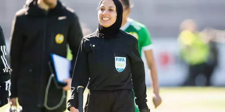 Untuk Pertama Kali, Perempuan Palestina Menjadi Wasit pada Piala Dunia Perempuan FIFA 2023