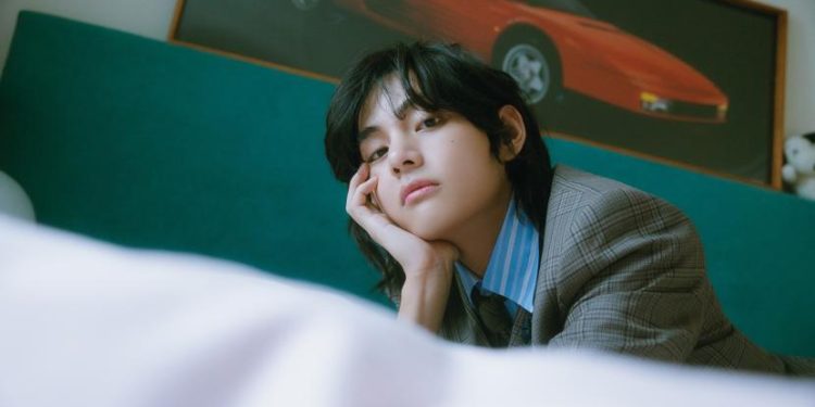 Langka! V BTS Unggah Postingan Mural Palestina Karya Seniman Inggris Banksy